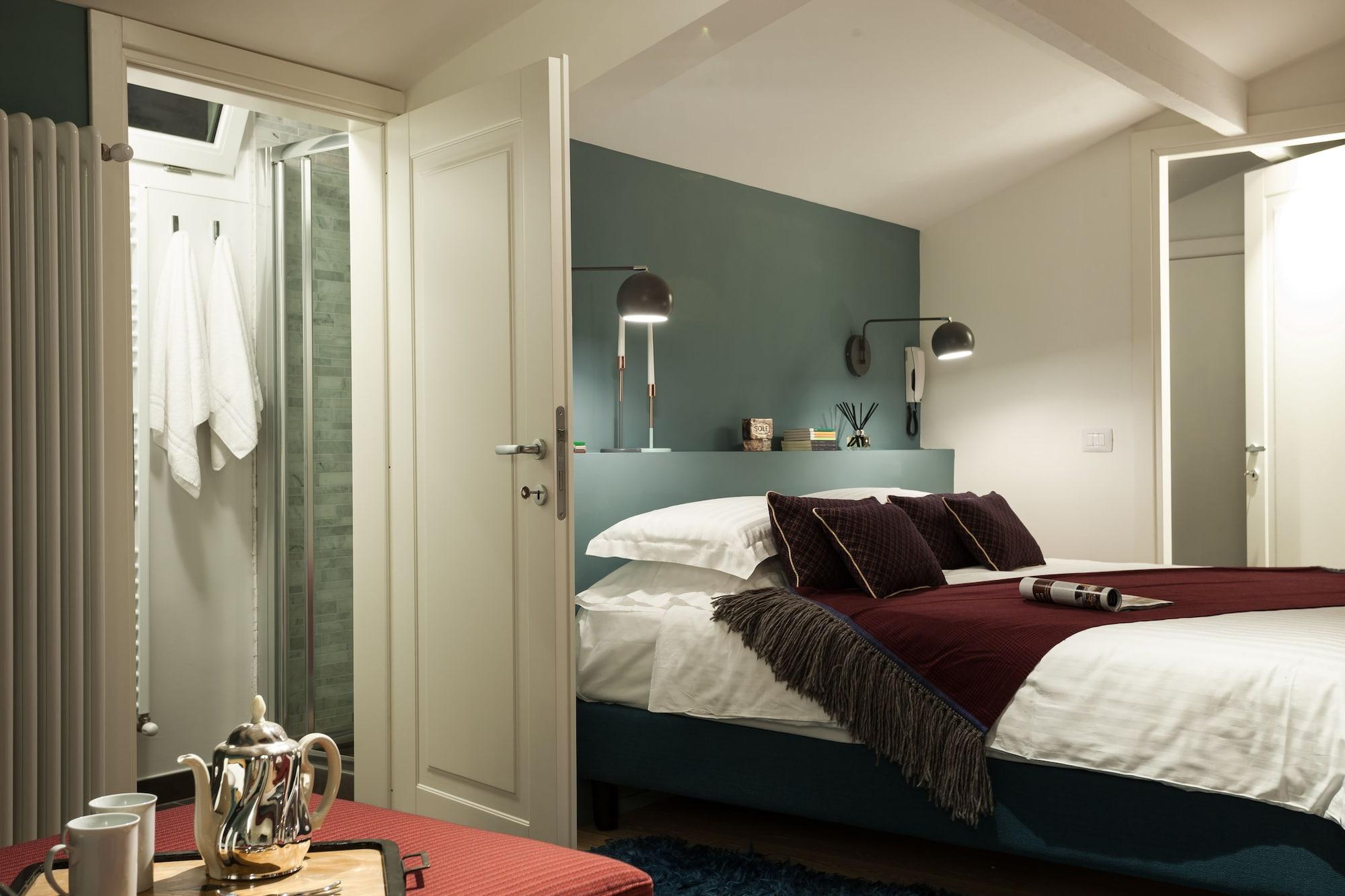 Lorena 3* Florence