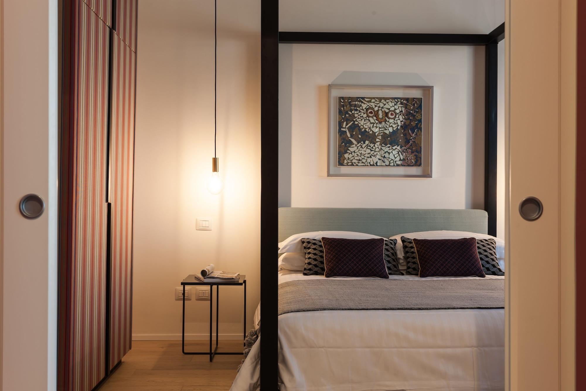 Lorena 3* Florence