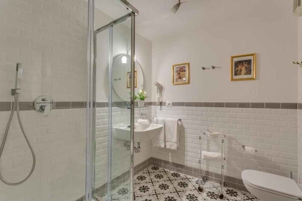 Dei Guelfi Bed & Breakfast 2*