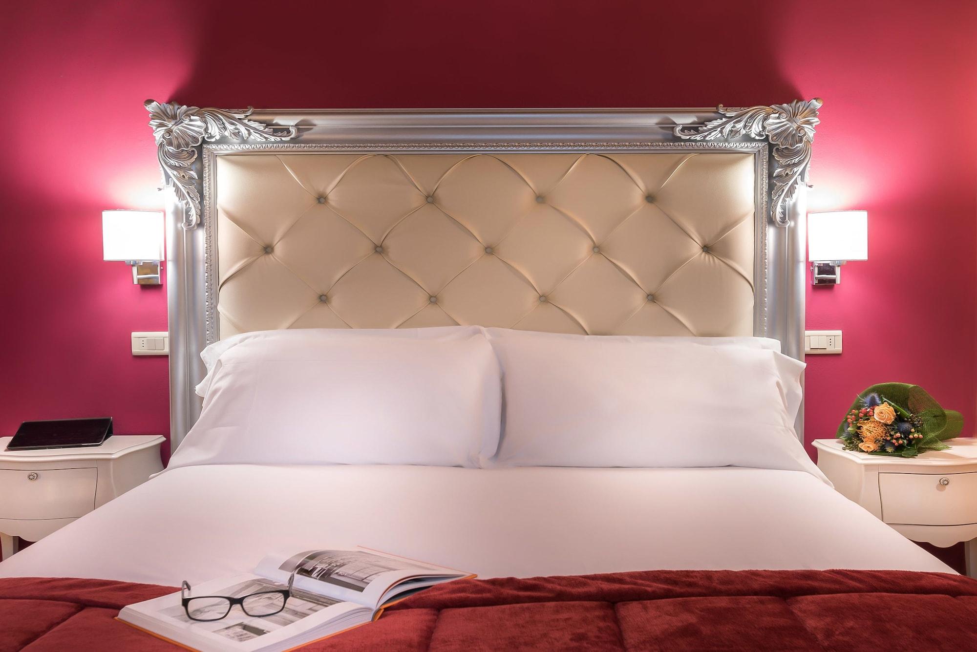 Hotel Residenza Conte Di Cavour&luxury Rooftop 3*