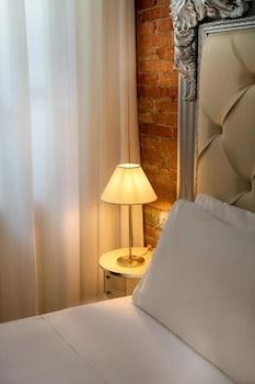Residenza Conte Di Cavour&luxury Rooftop Hotel Florence