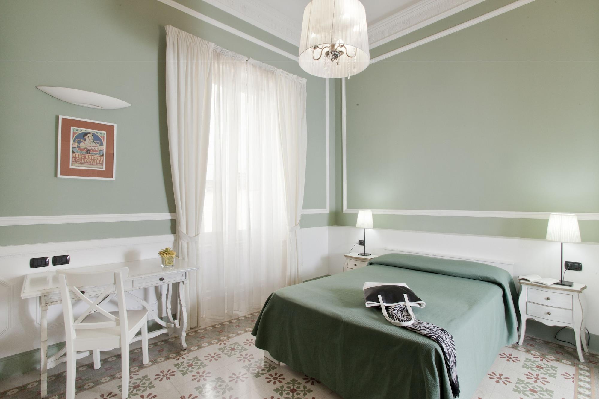 Couette-café Palazzo Lombardo Florence