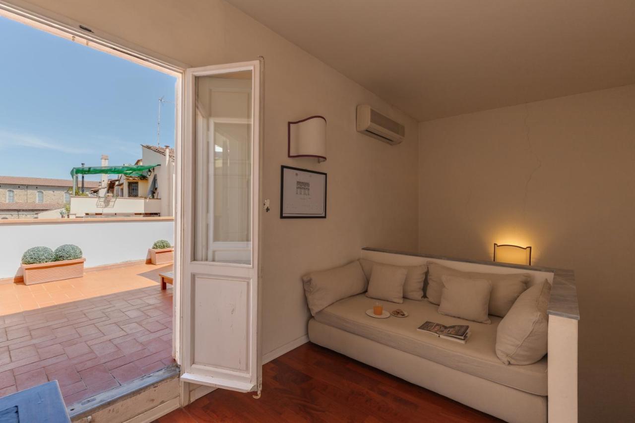 Apartment Damasco Penthouse With Terrace Near The Duomo Florence