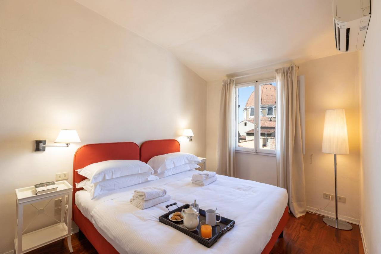 Apartment Damasco Penthouse With Terrace Near The Duomo