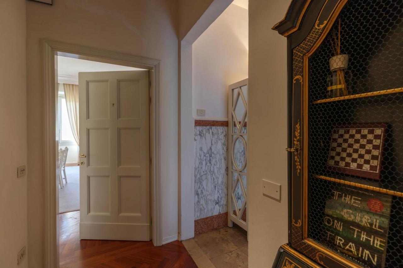 Raso Cozy Penthouse Near The Duomo