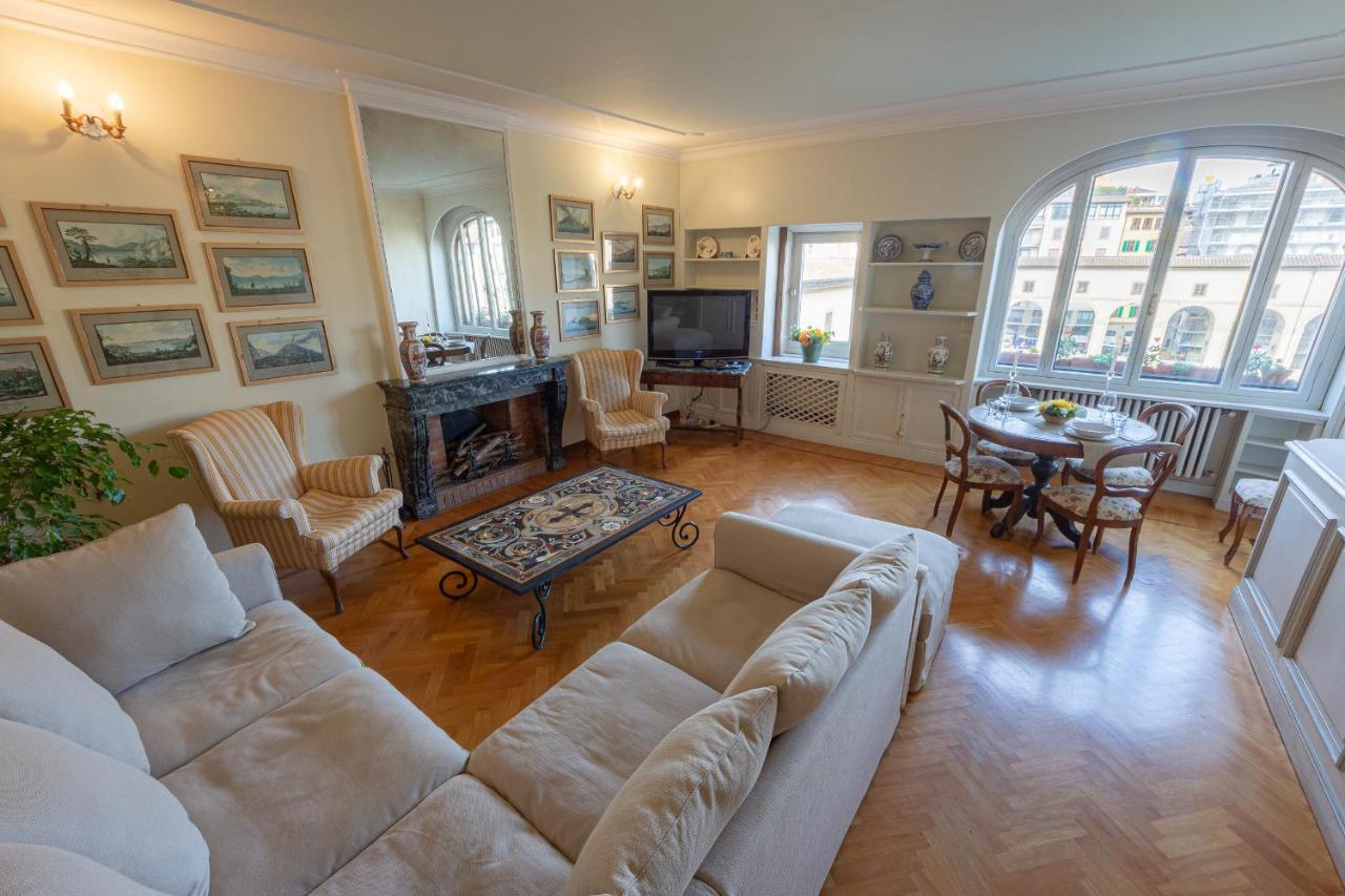 Ponte Vecchio Luxury Ii Apartment