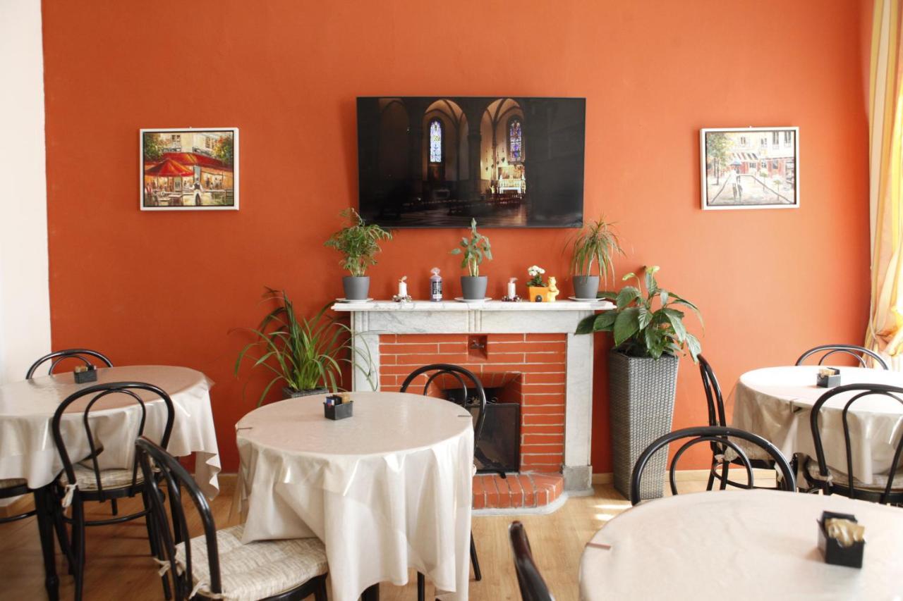 Piccolo Con Access Ztl !!! Nel Centro Storico Di !!! Hotel 2*