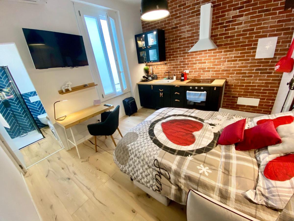 Lovely, Mod Design Original & Quality Studio Location Apartment Florence