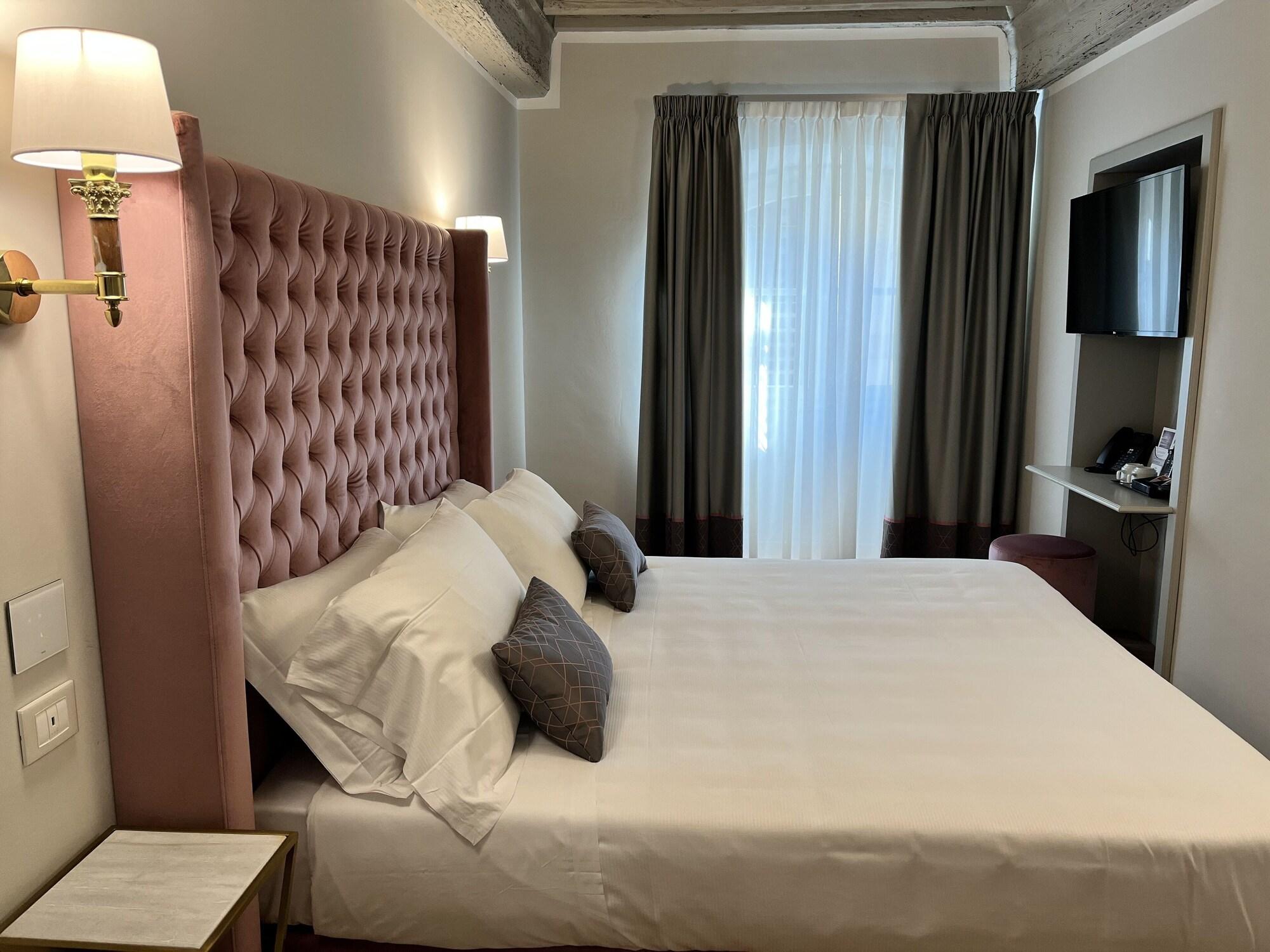 Corte Dei Sogni Boutique & Florence
