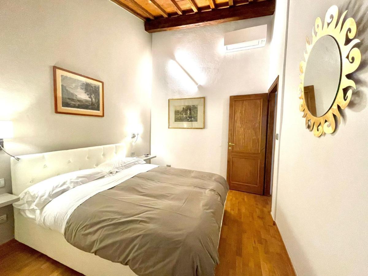 Charming In The Very Heart Of * Florence