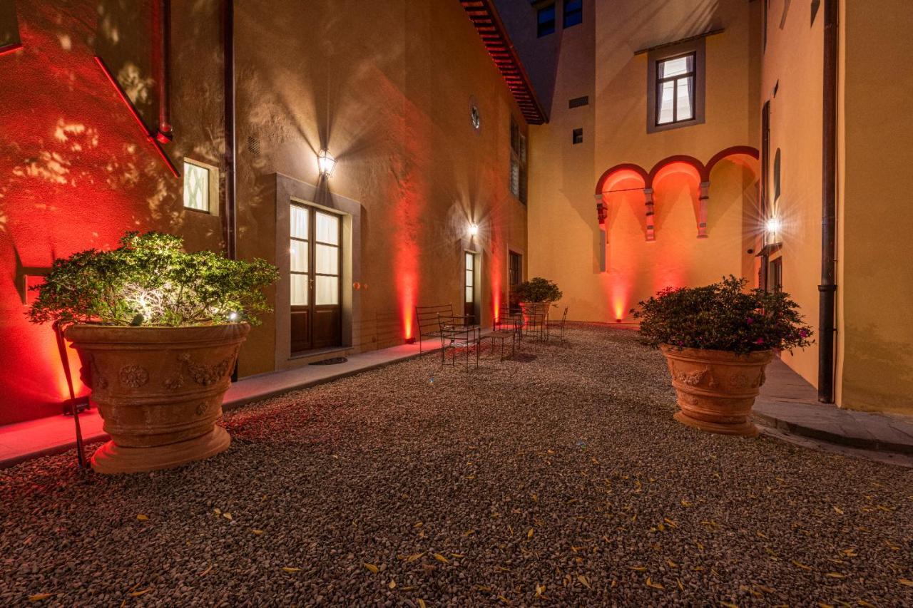 Aparmtents - Dragomanni Loft With Patio Apartment Florence