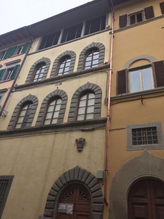 Appartement Hand Decorated House With Court
