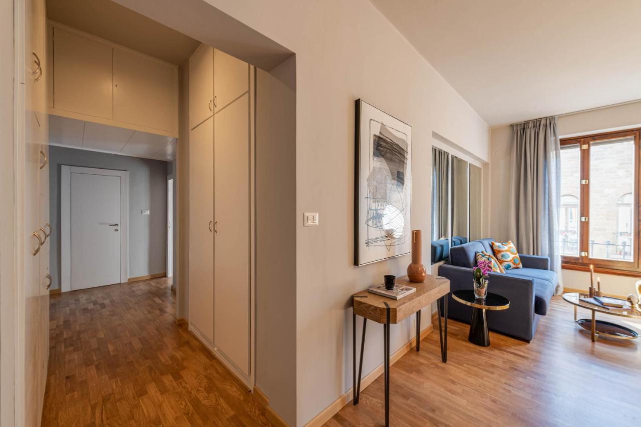 - Santo Stefano's Mirror Apartment *