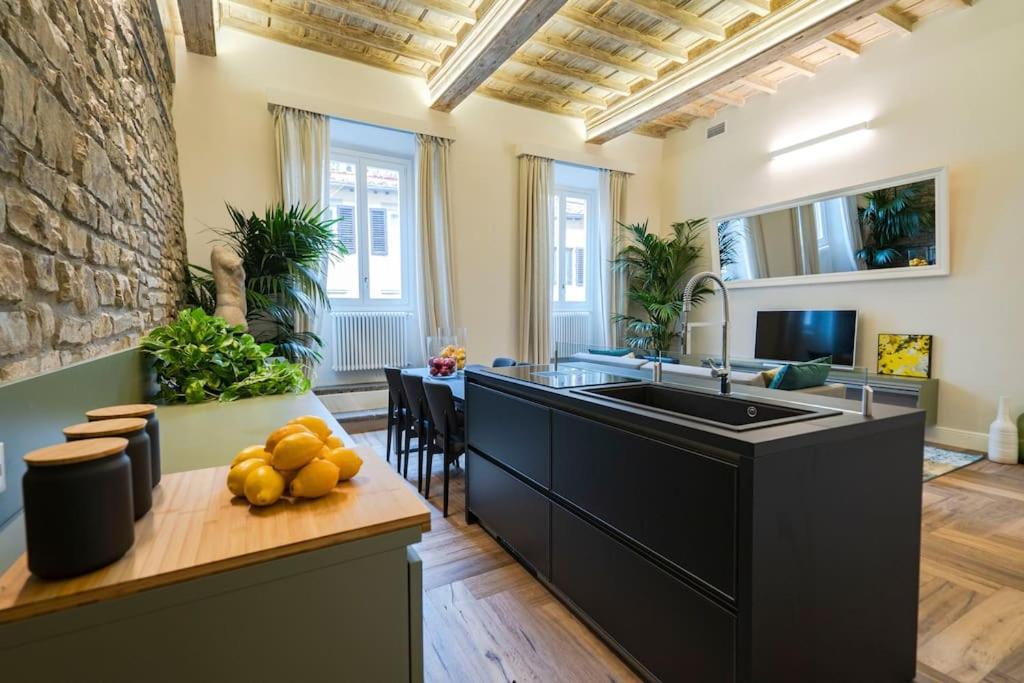 Apartment Palazzo Dei Signori Lux Design Loft With View Florence