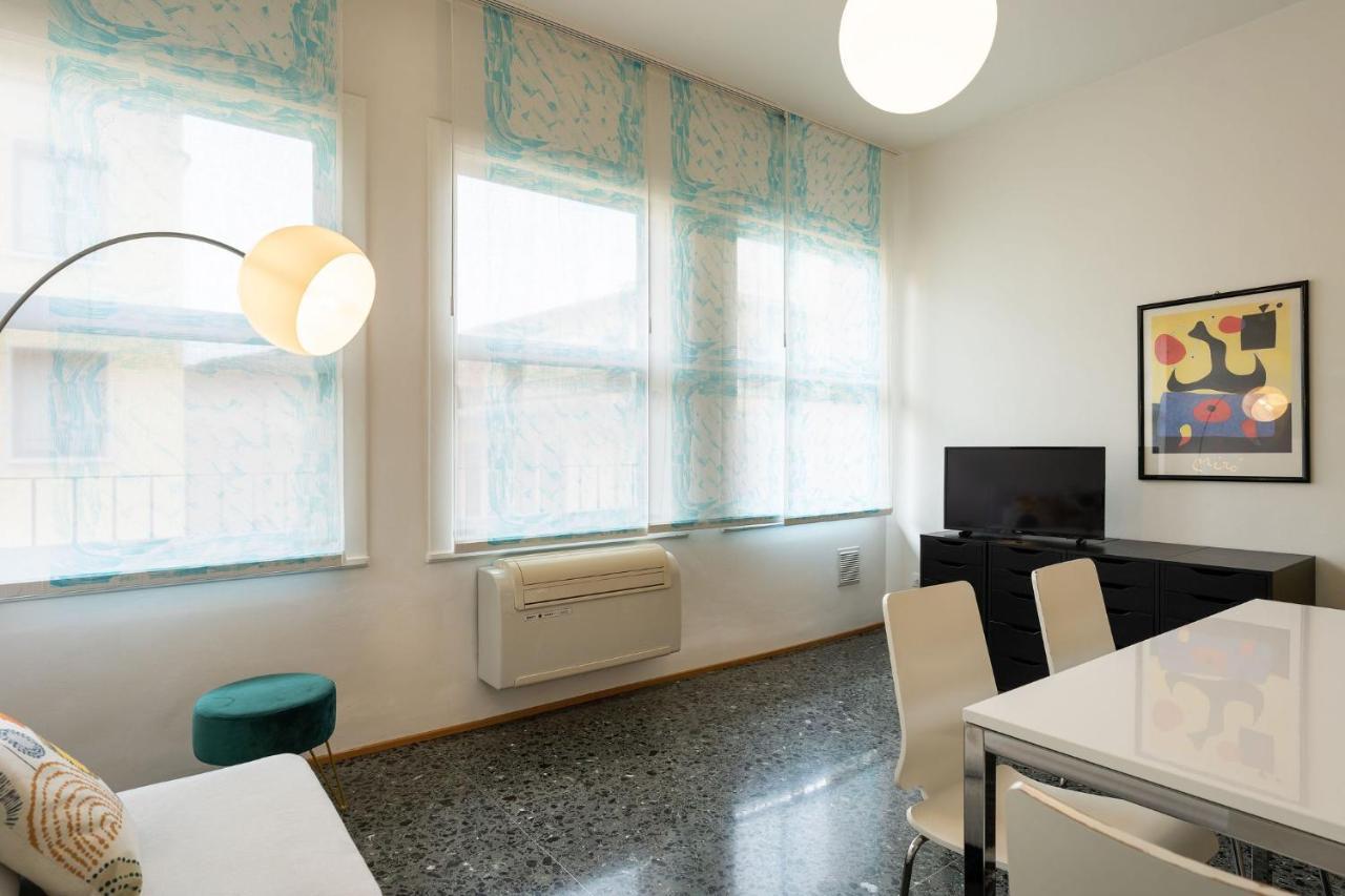 Por Santa Maria Apartment *