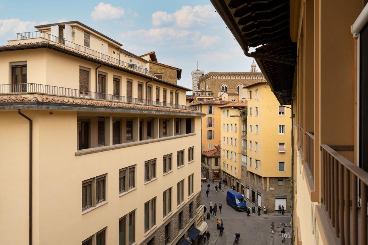 Por Santa Maria Apartment Florence