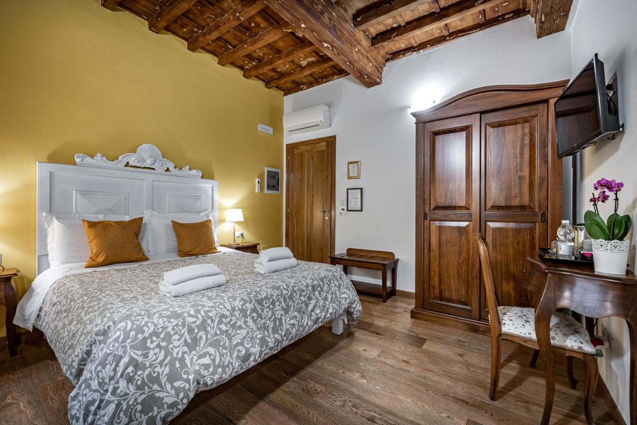 Couette-café La Stella D'oro 3*