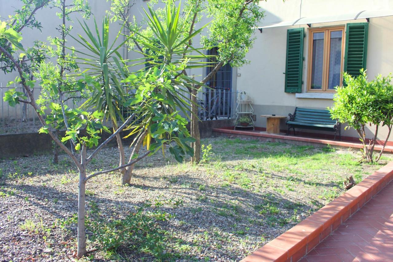 L' Oasi Del Cervo - Casa Con Giardino E Posto Auto, Uscita Autostrada A11 Hébergement de vacances *