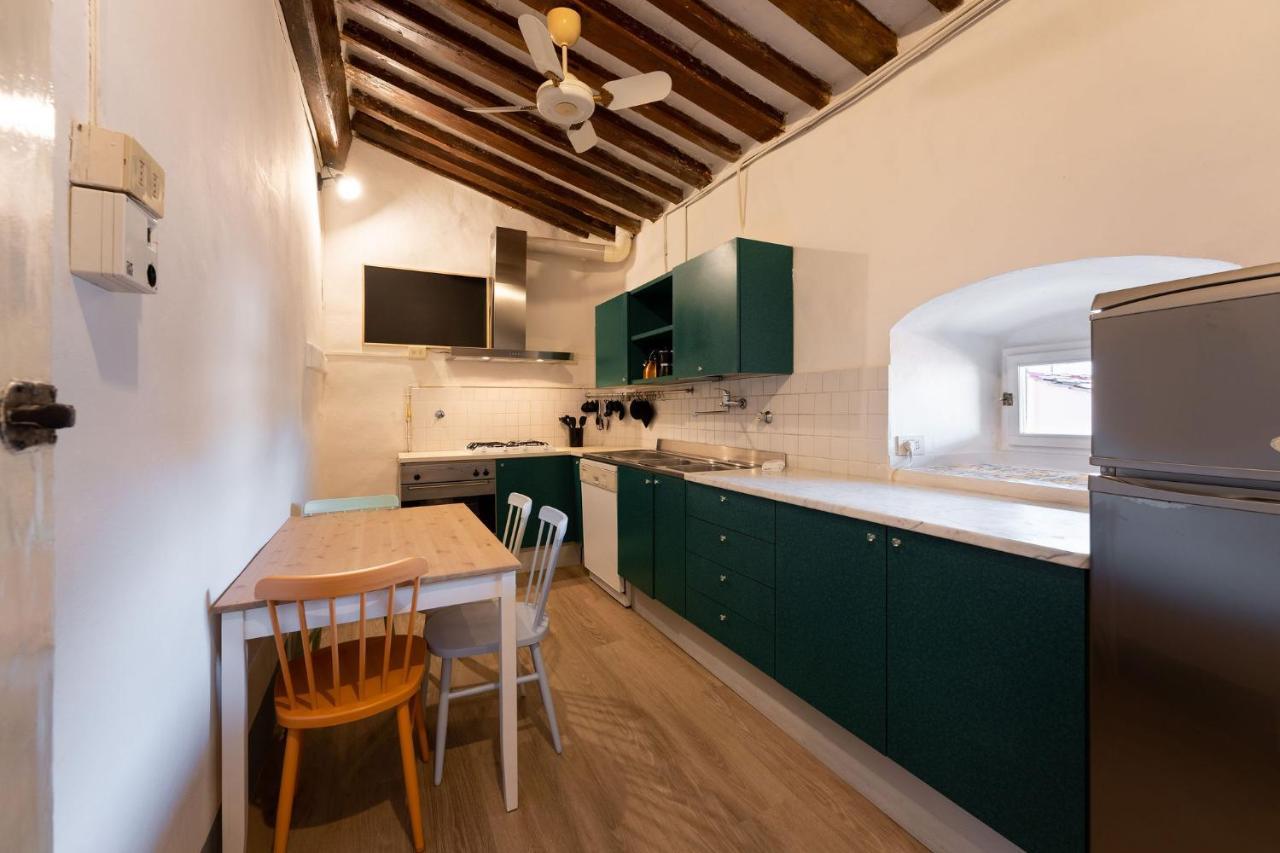 Borgo Santa Croce * Florence