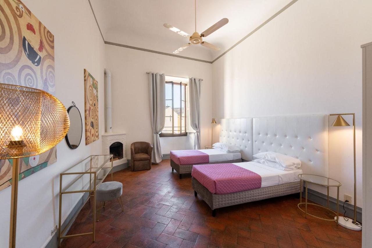 Borgo Santa Croce *