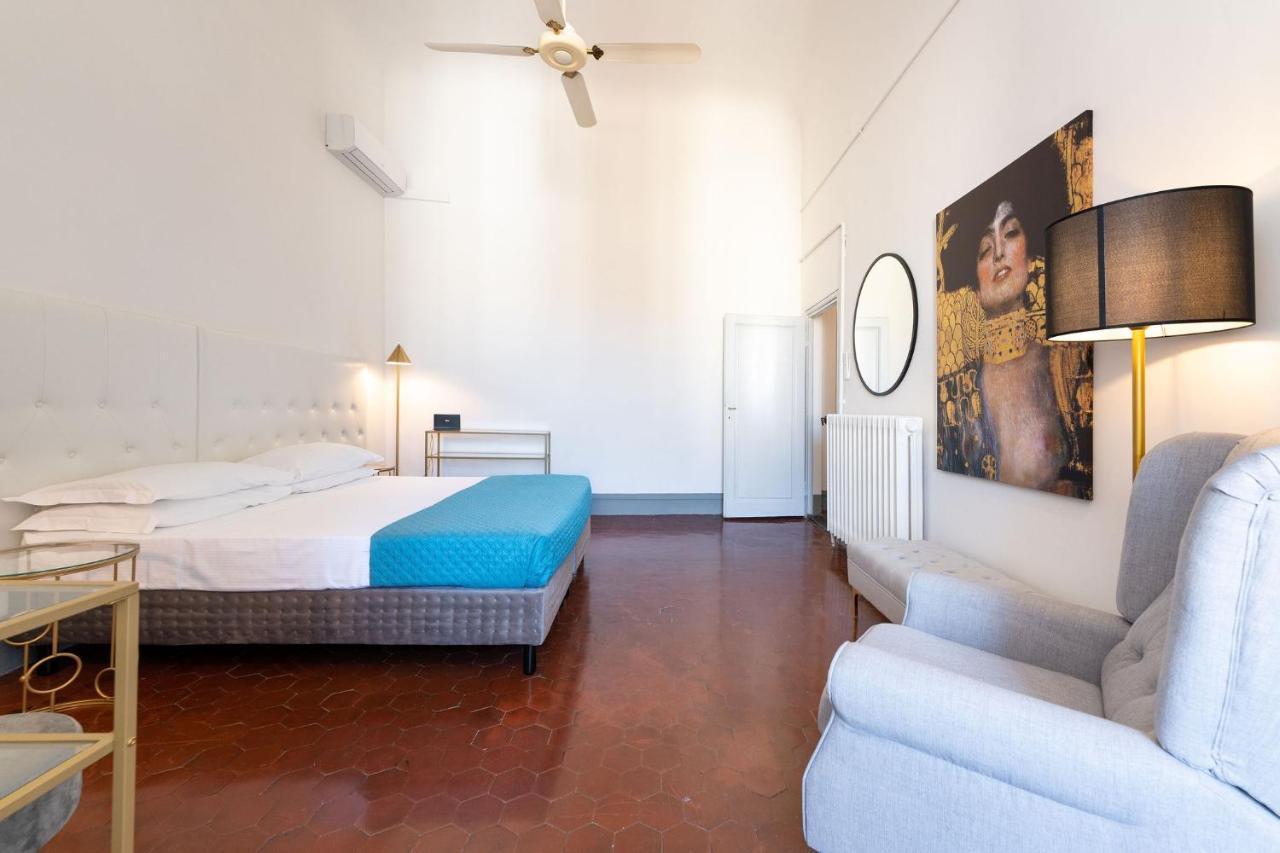 Borgo Santa Croce * Florence