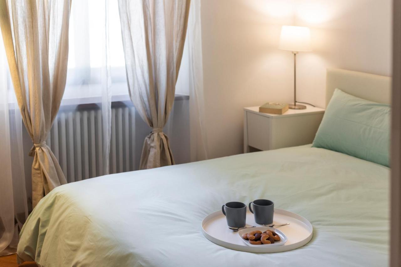 A Design Lover Flat In * Florence