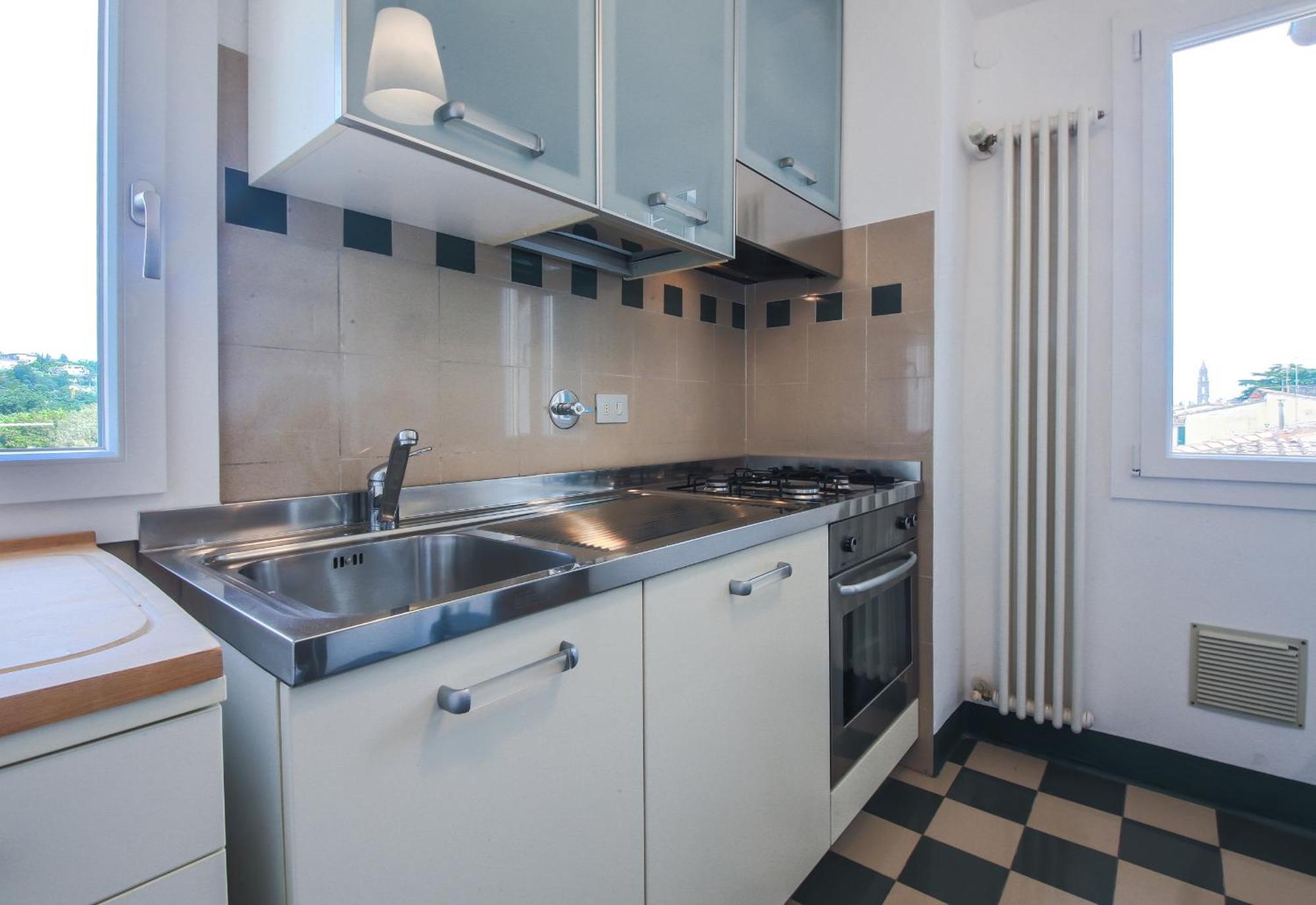 Apartment - Sunny Via Romana *