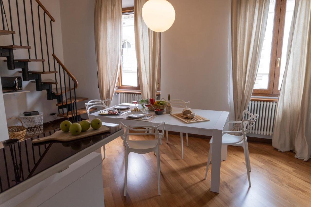 A Design Lover Flat In Apartment Florence