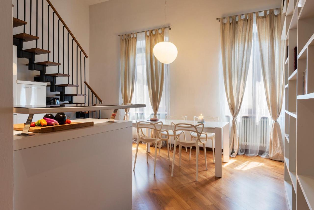 A Design Lover Flat In Apartment