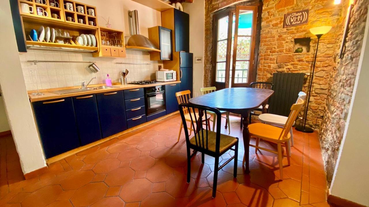 Apartment Panicale 7 *