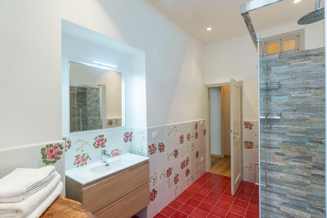 Appartement Vespucci- Quite Historic Palace