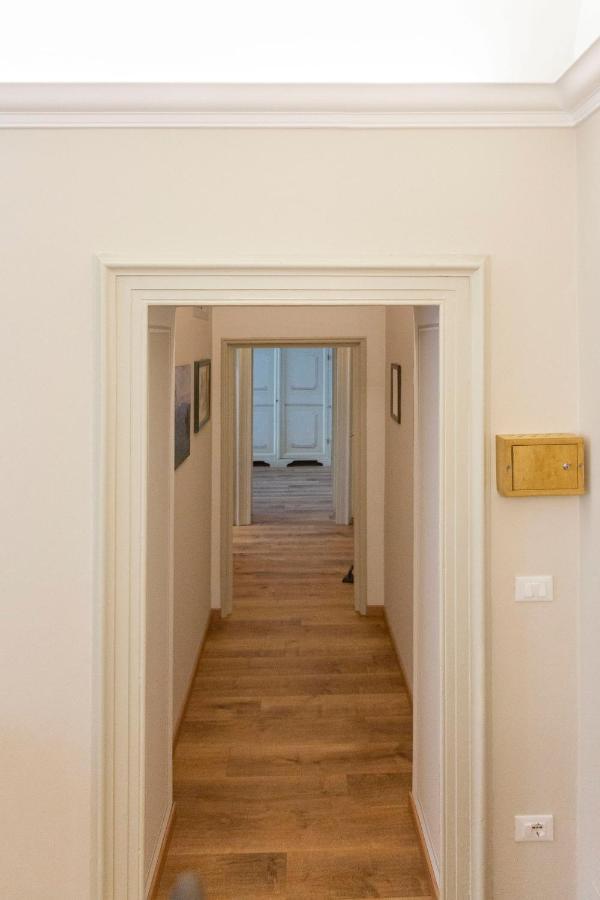 Appartement Vespucci- Quite Historic Palace