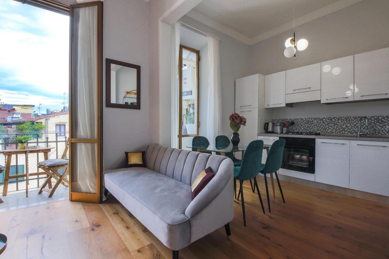 Apartment -apartments Florence-guido Monaco Contemporary With Balcony