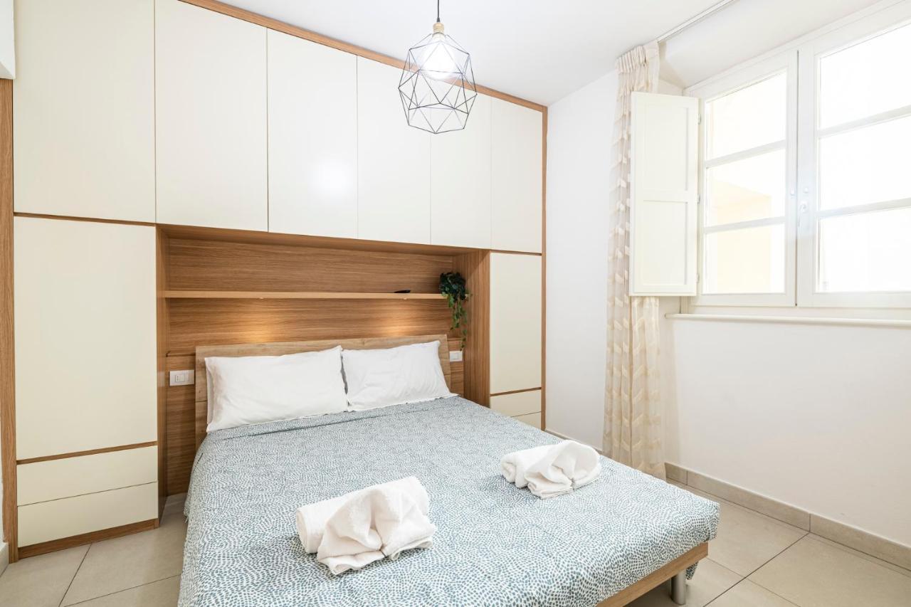 Apartment Duomo 5 M - Casa In Pieno Centro Storico Florence