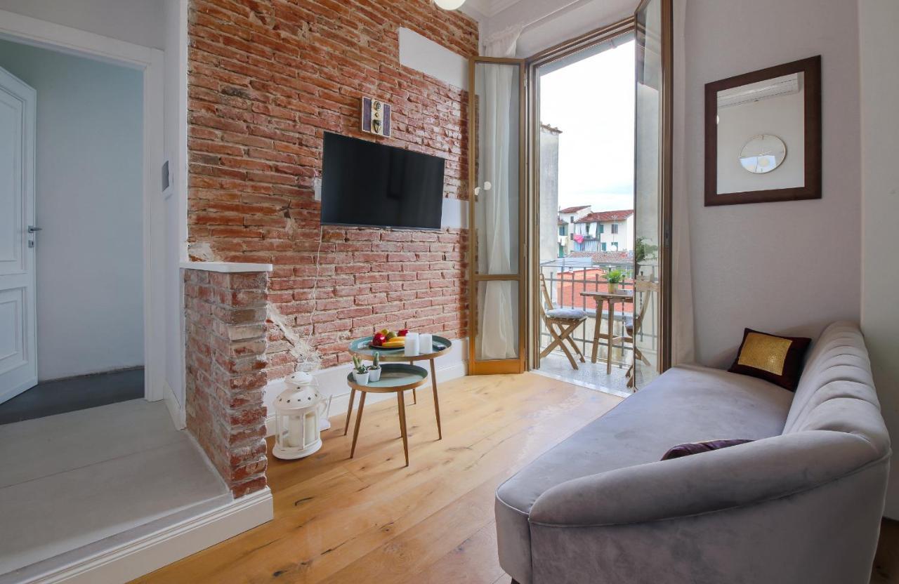 -apartments Florence-guido Monaco Contemporary With Balcony Apartment *