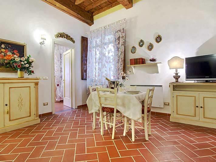 Canacci Apartment Florence