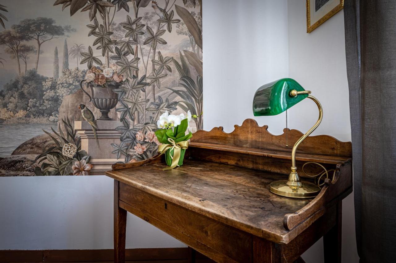 Yid Cavour 4 Luxury Apt In The Heart Of Apartment *