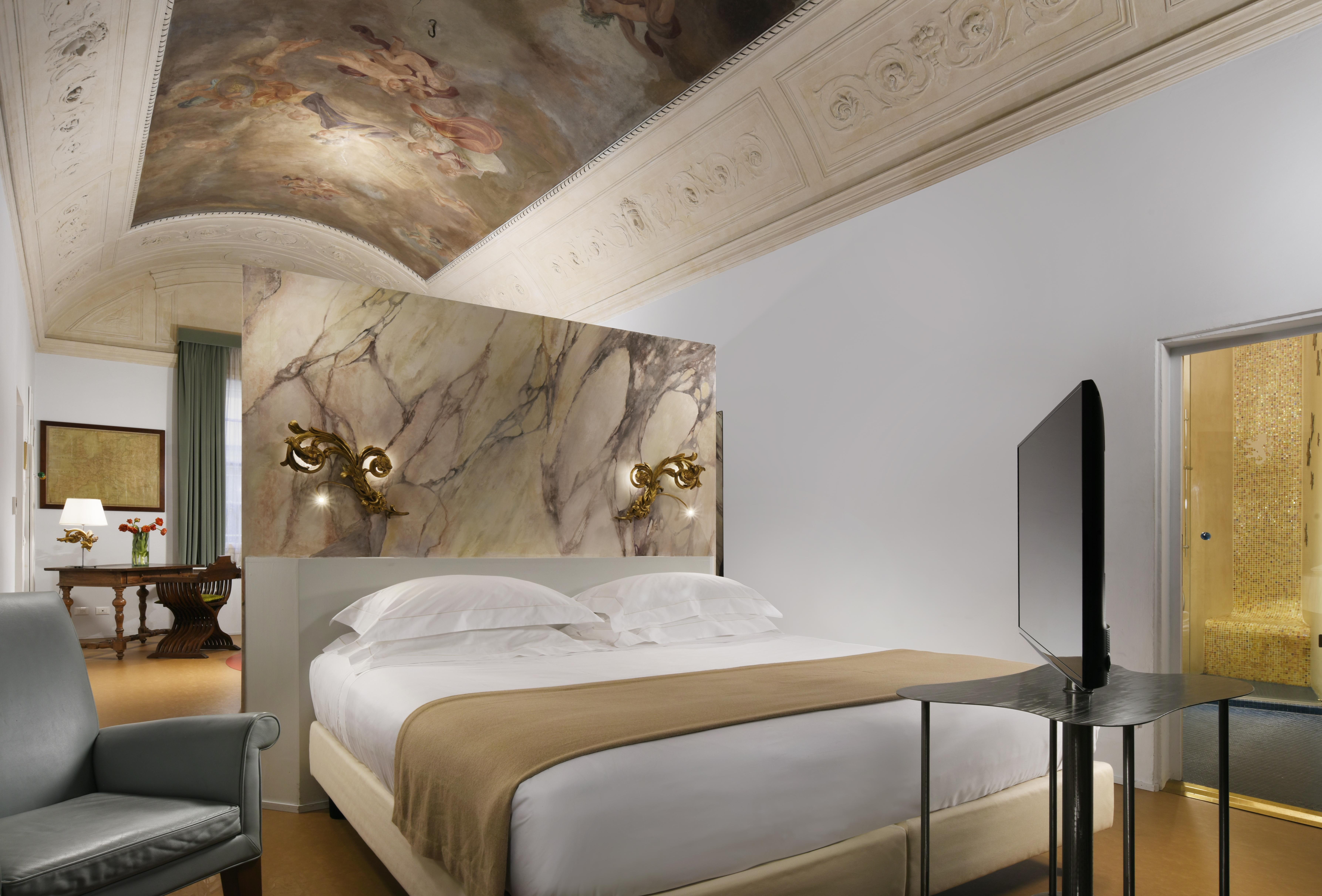 Leone Blu | Esperienze 2* Florence