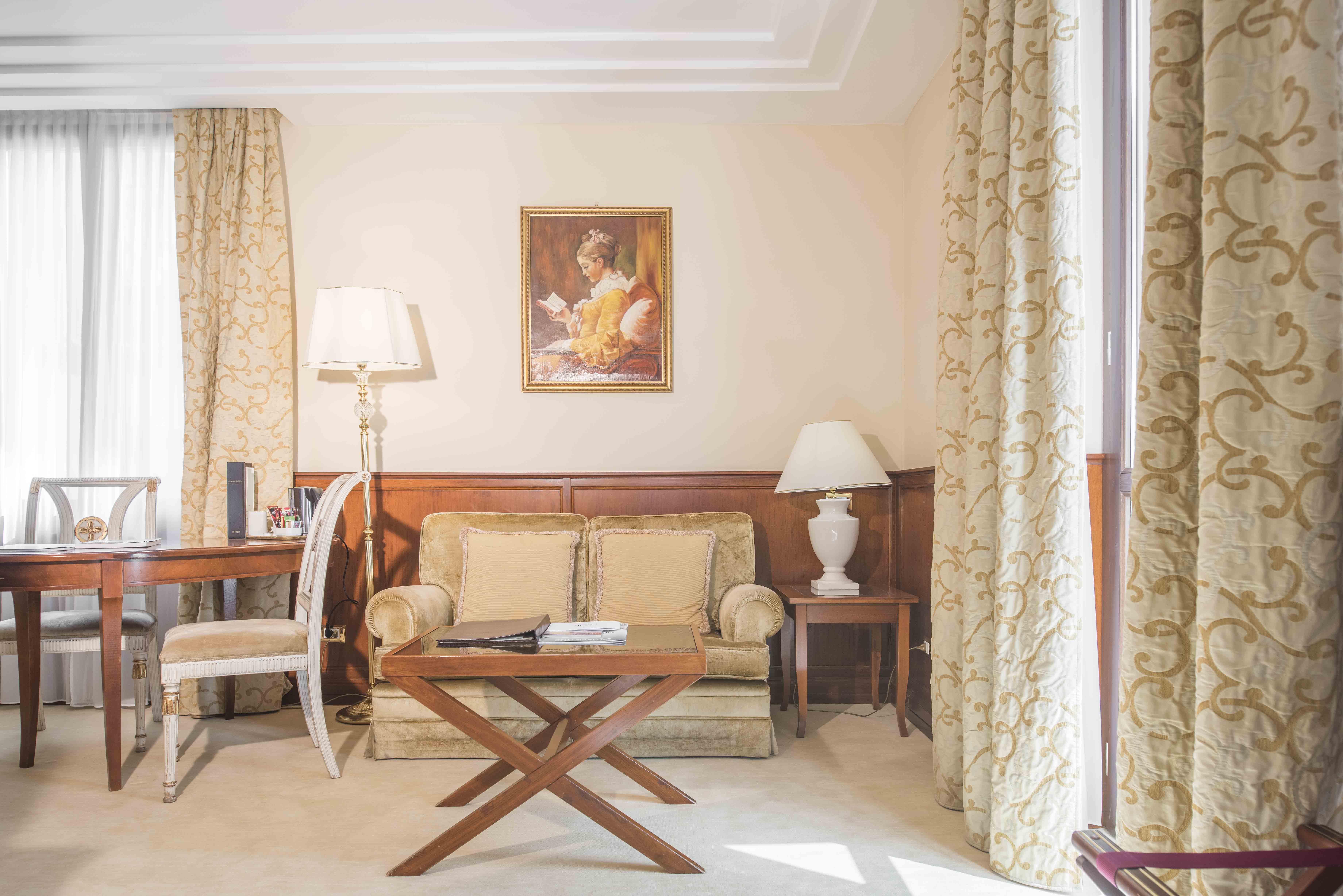 Hotel Golden Tower & Florence