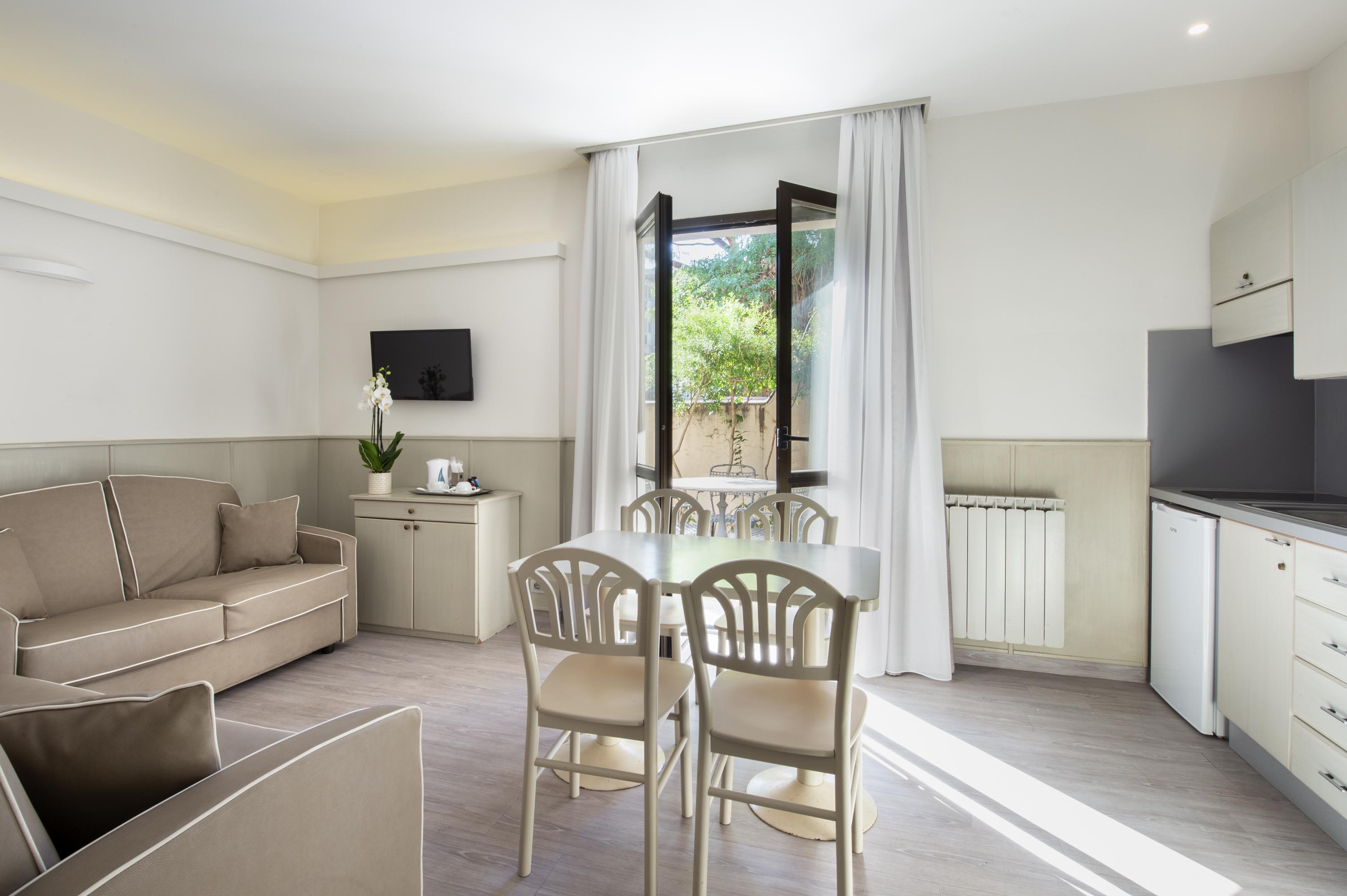 Grifone - Meetings & 4* Florence