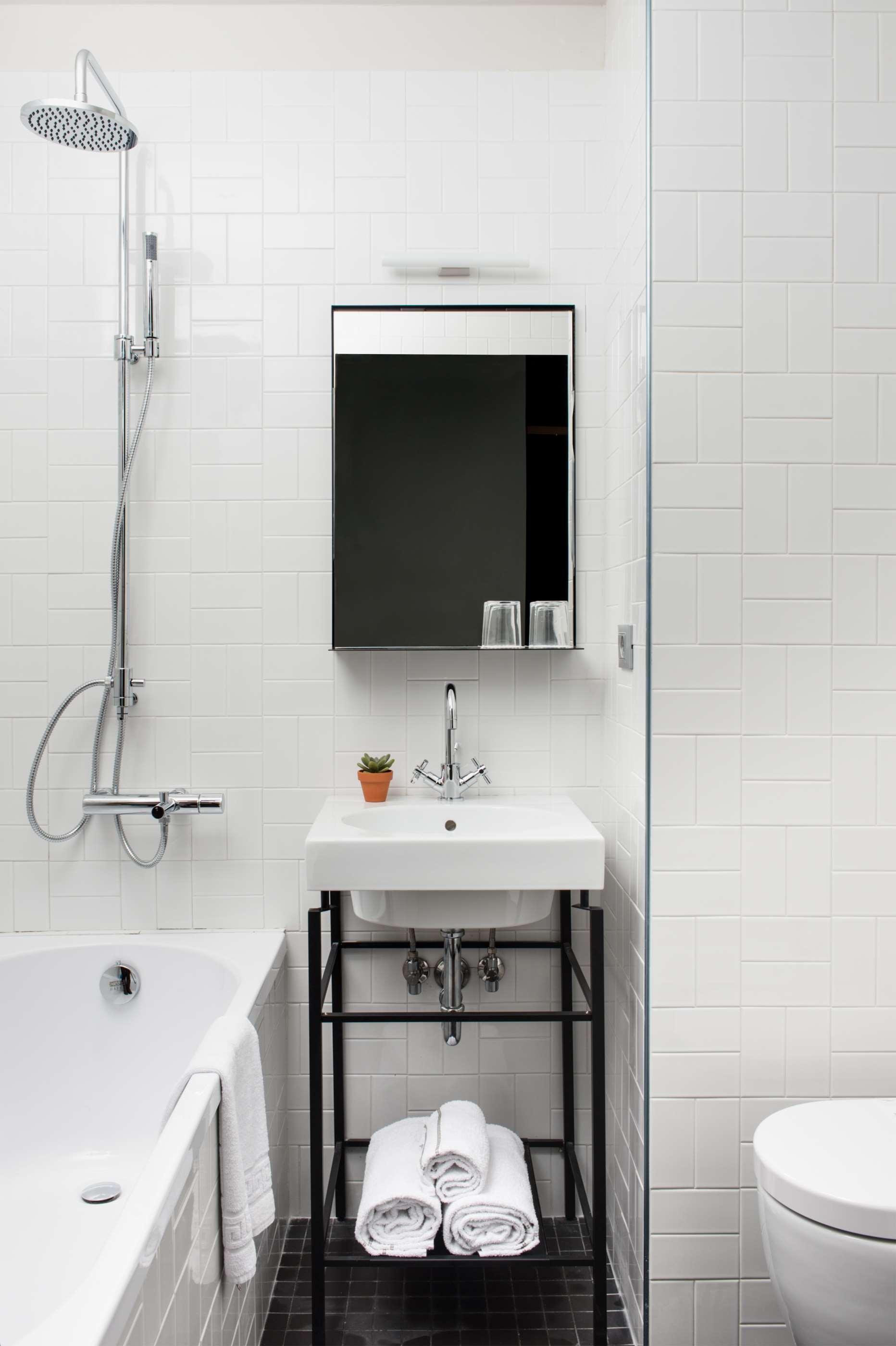 Hotel C-hotels Joy 4*