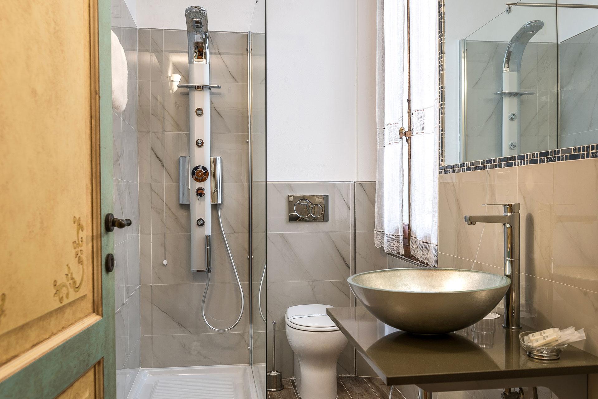 Residenza Conte Di Cavour&luxury Rooftop Hotel Florence