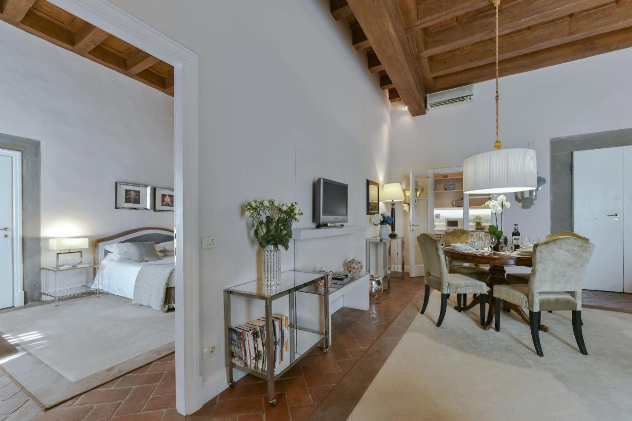 Boccaccio Elegant In Oltrarno Apartment