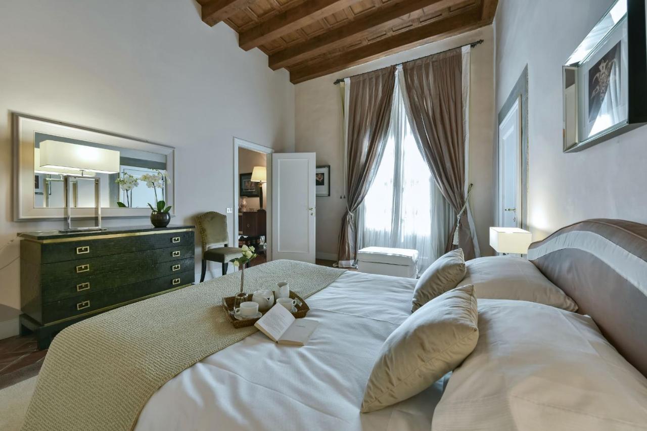 Apartment Boccaccio Elegant In Oltrarno *