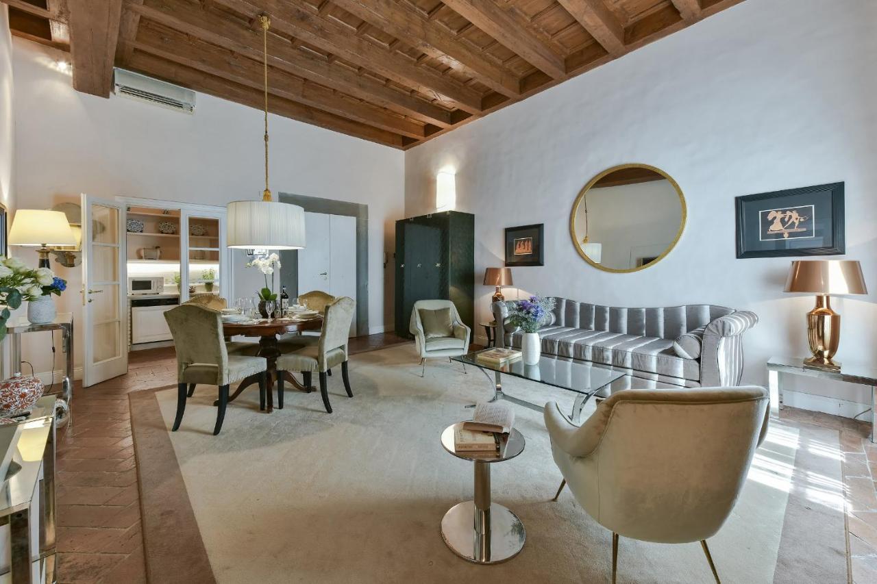 Apartment Boccaccio Elegant In Oltrarno *