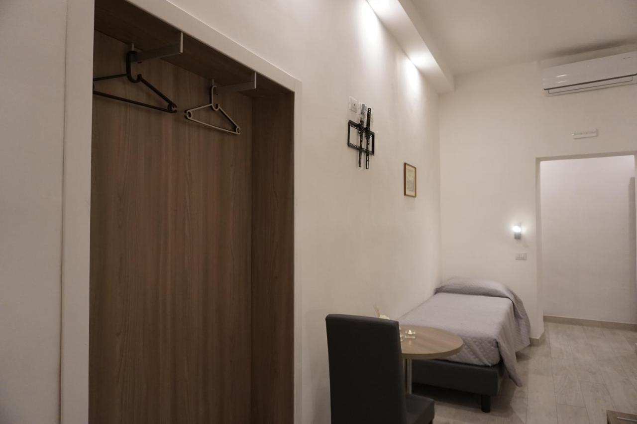 Holiday Rooms Maison d'hôtes