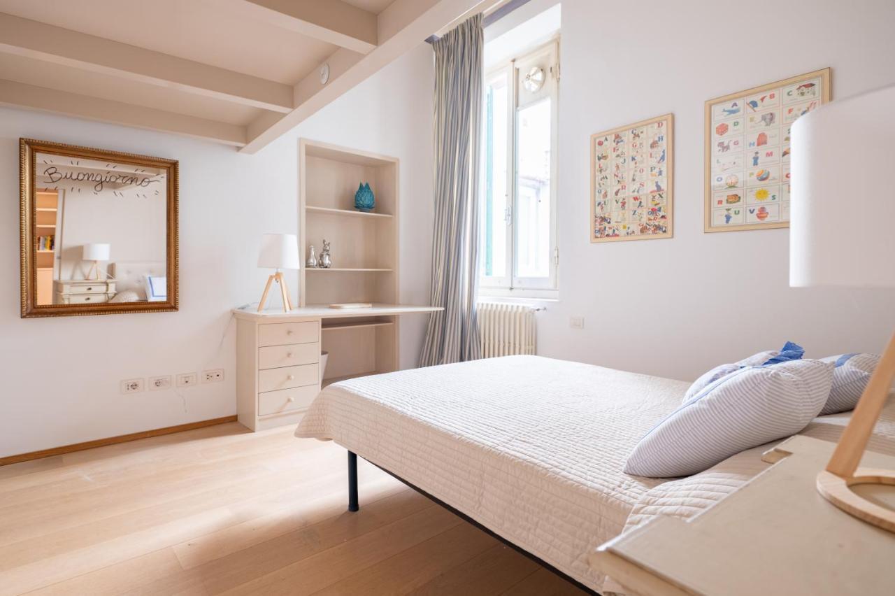 Apartment And Roomy Near The Station And Duomo - Homeunity