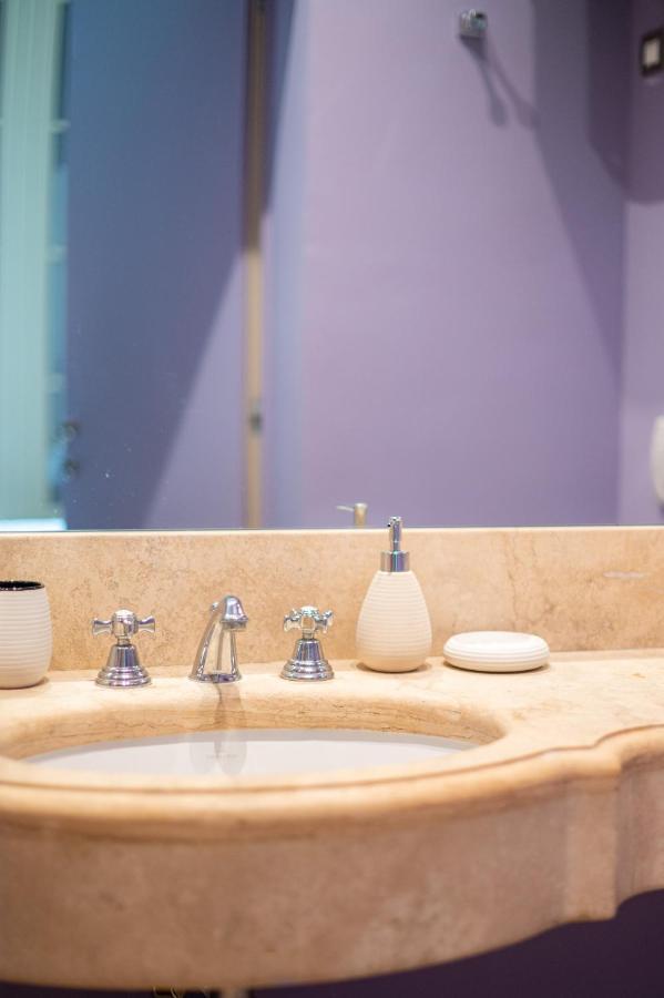 Apartment And Roomy Near The Station And Duomo - Homeunity *