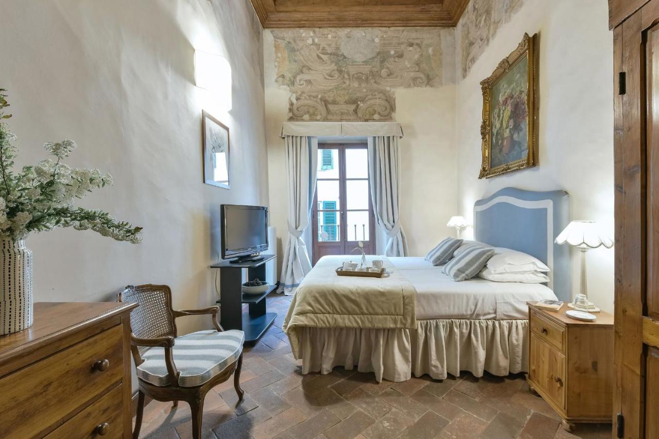 Apartment Tintoretto Frescoed Loft In The Oltrarno