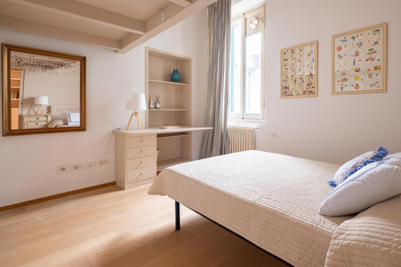 And Roomy Near The Station And Duomo - Homeunity Apartment Florence